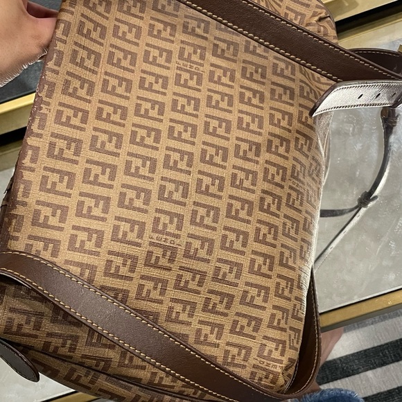 Fendi Messenger bag - Picture 6 of 10